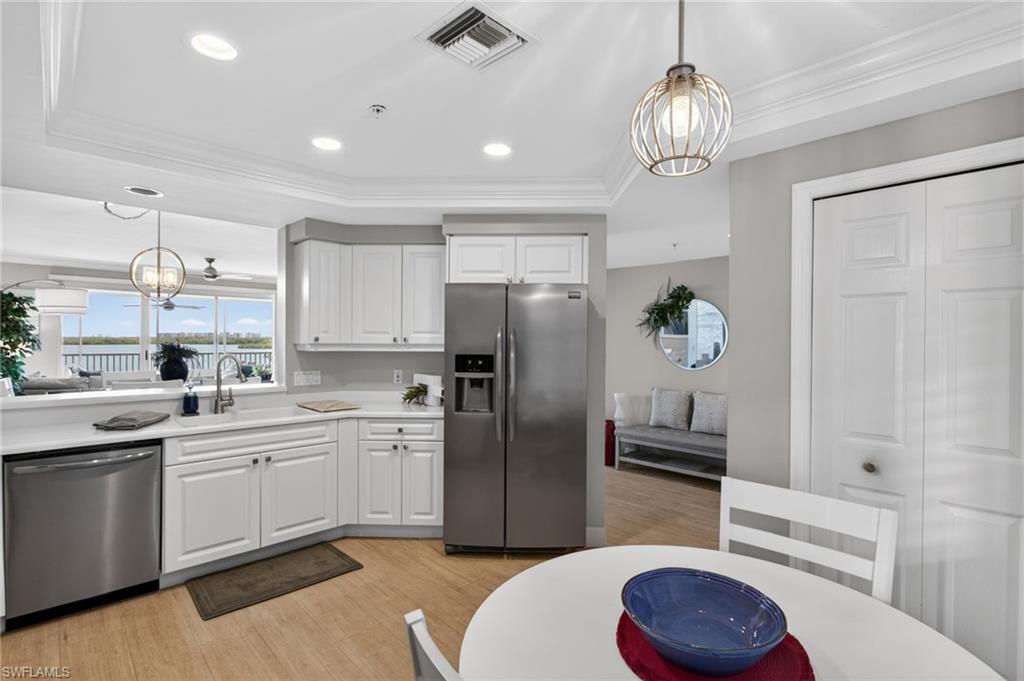 4975 Bonita Beach RD 304 photo 16
