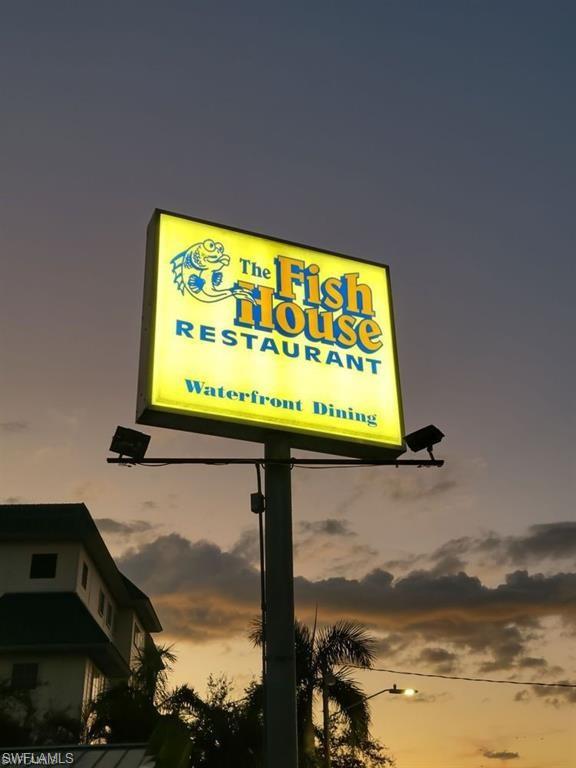 Walk to the Fish House!