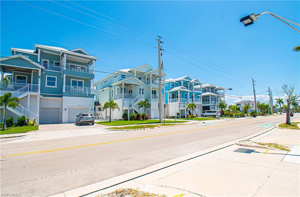 650 & 632 Estero BLVD photo 35