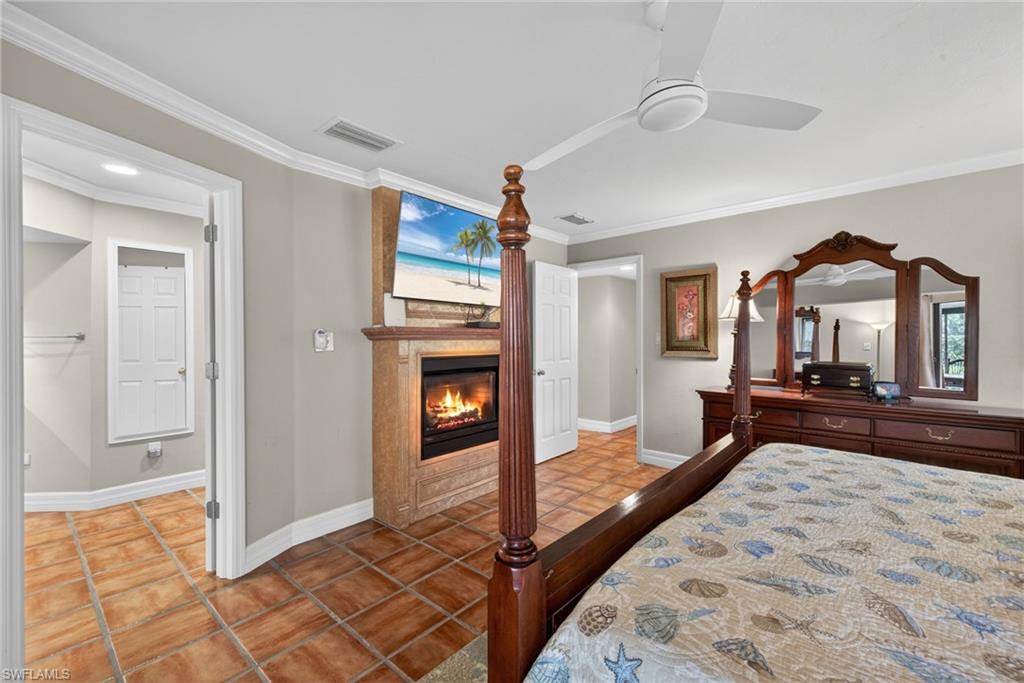 4516 Longboat LN photo 18