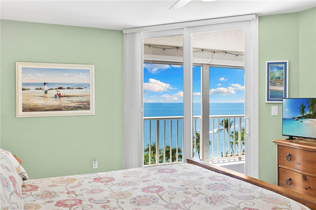 1000 Collier BLVD 708 photo 14