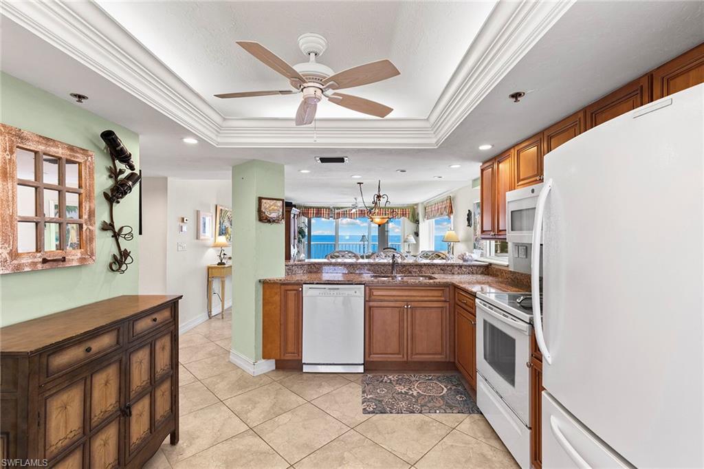 1000 Collier BLVD 708 photo 11