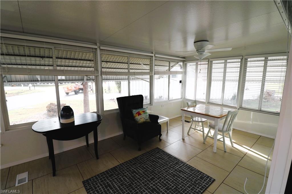 116 Coachlight DR photo 13