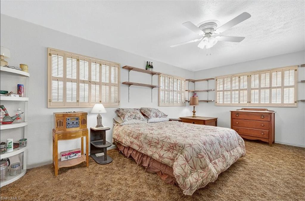406 Leeland Heights BLVD E photo 12
