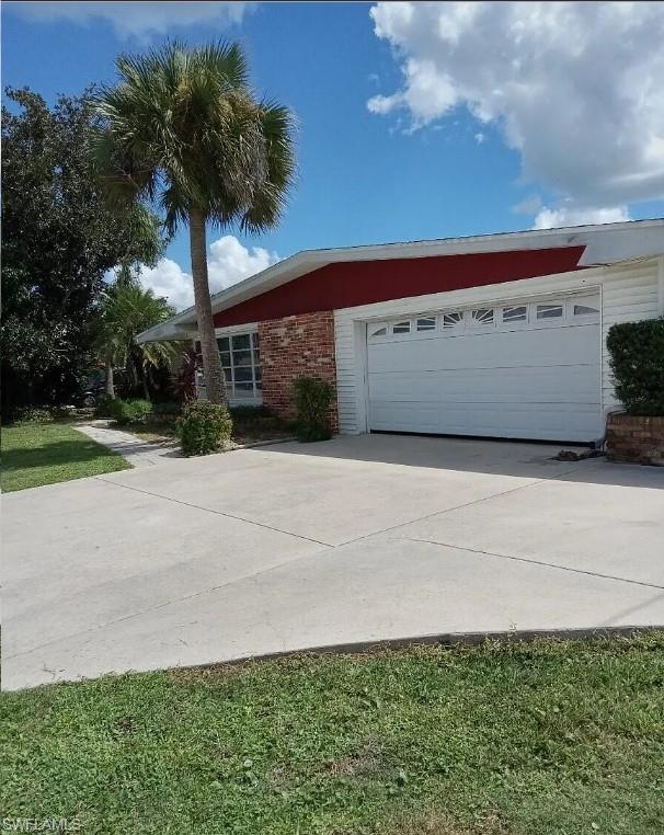 406 Leeland Heights BLVD E