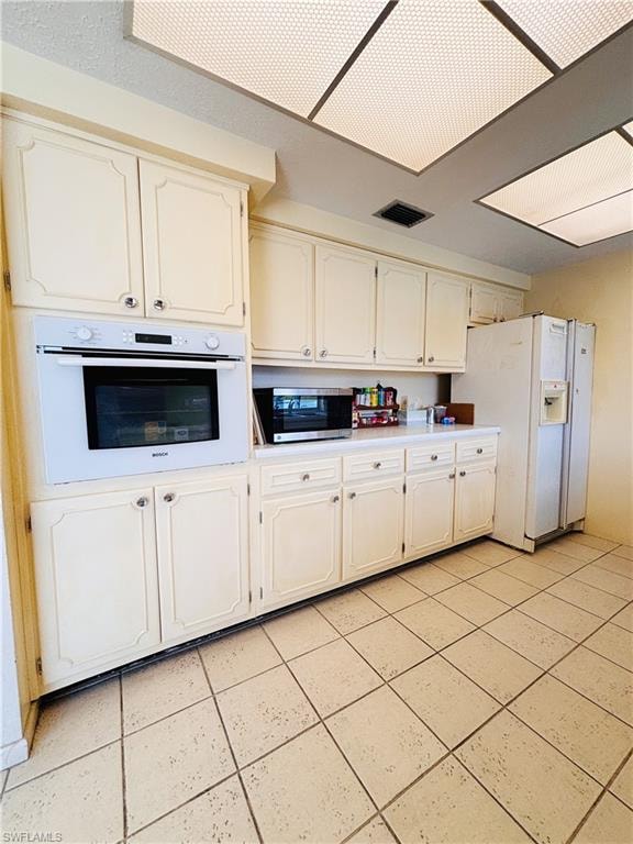 406 Leeland Heights BLVD E