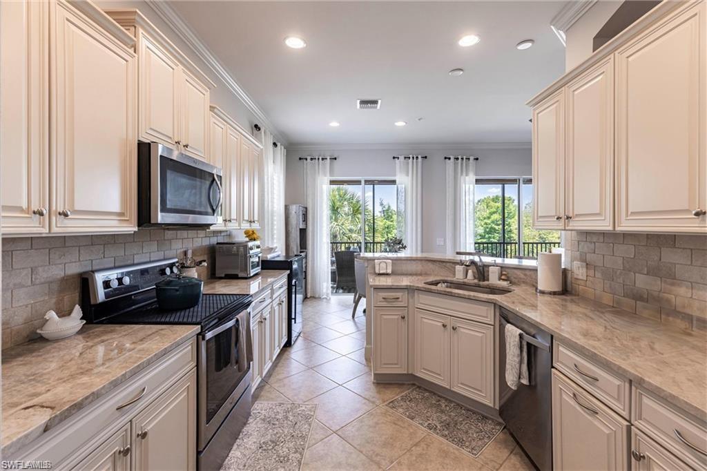 9550 Ironstone TER 201 photo 13