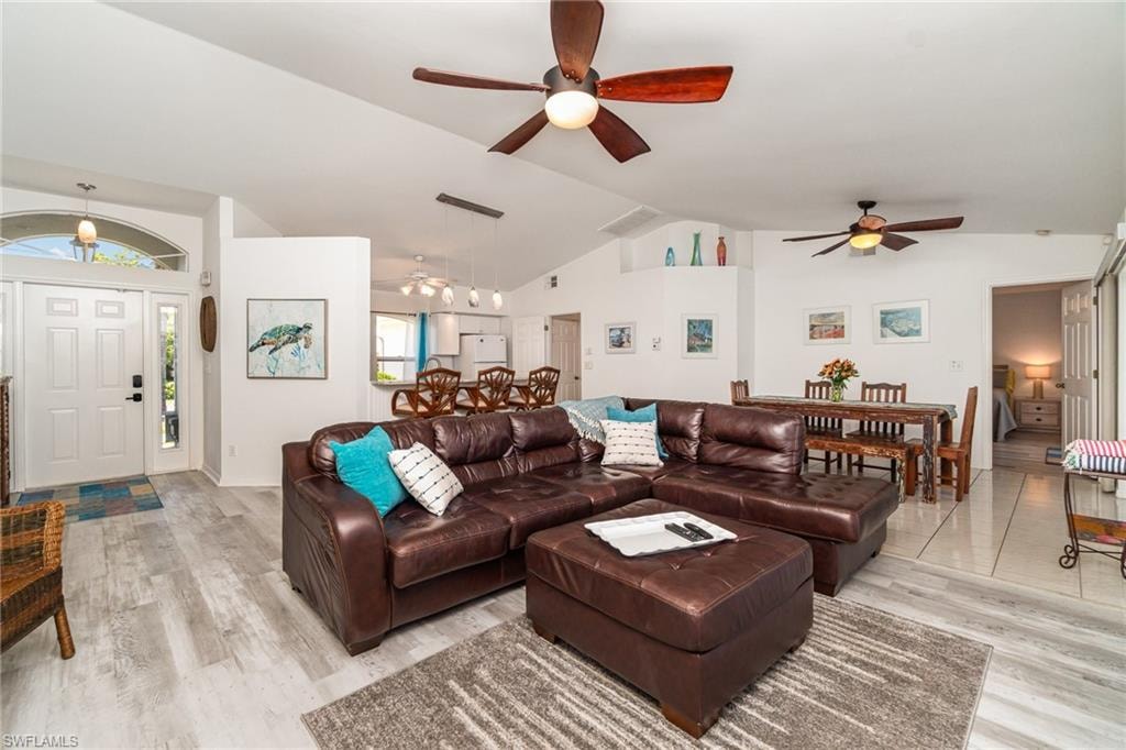 1308 SE 21st TER photo 8
