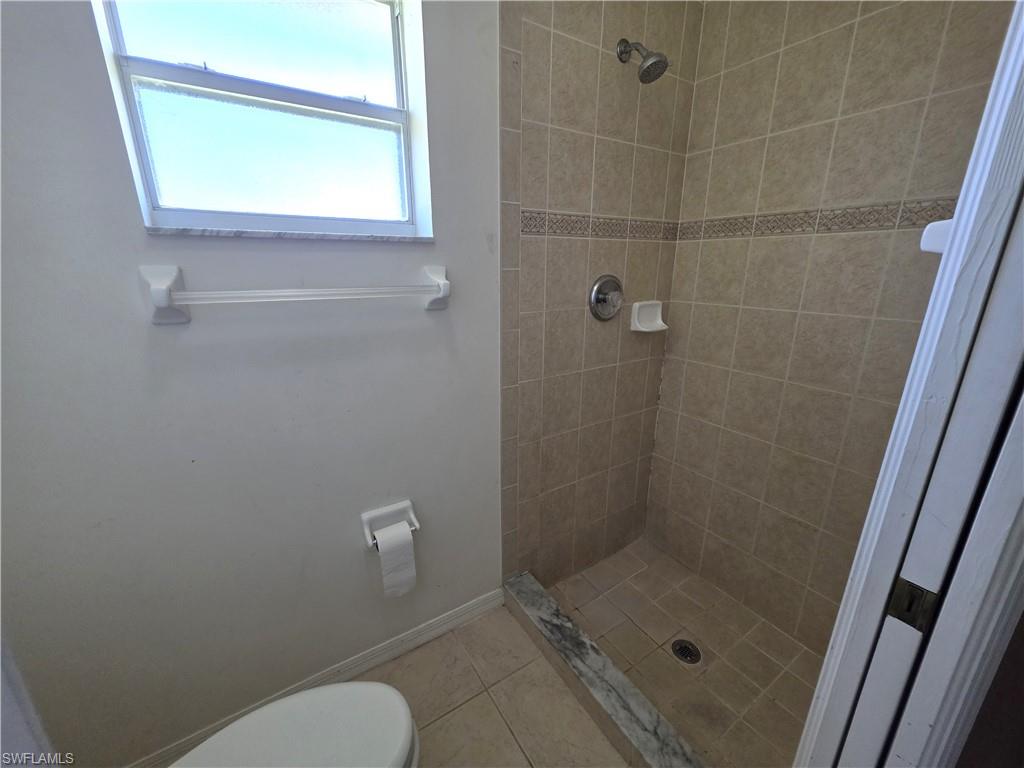 4614 SW 9th PL photo 25