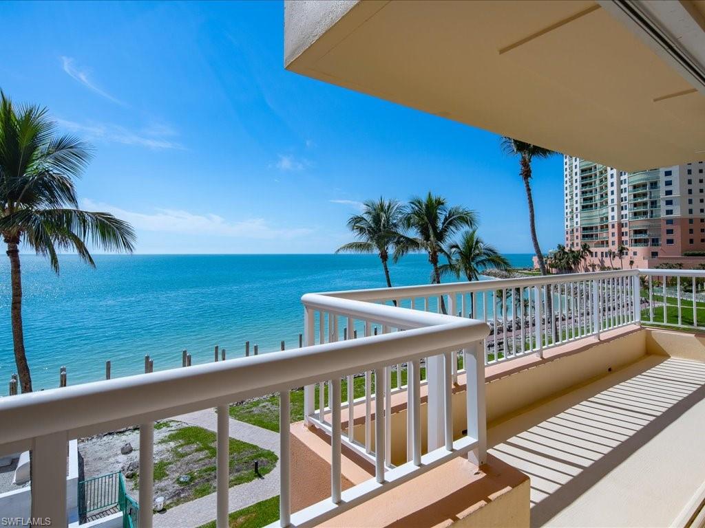 990 Cape Marco DR 307
