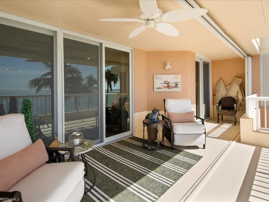 990 Cape Marco DR 307