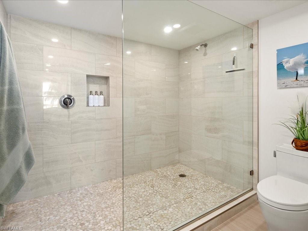 990 Cape Marco DR 307 photo 24