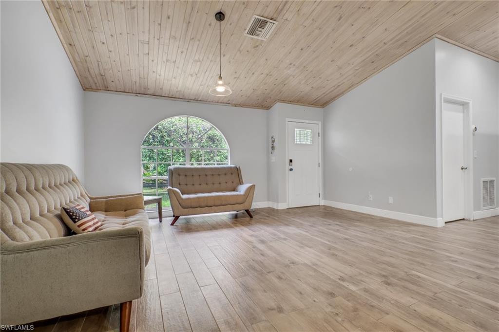 4974 Hawthorn Woods WAY photo 8