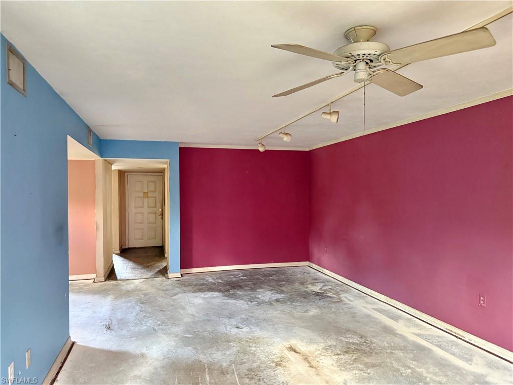 9305 Lake Park DR 104 photo 12