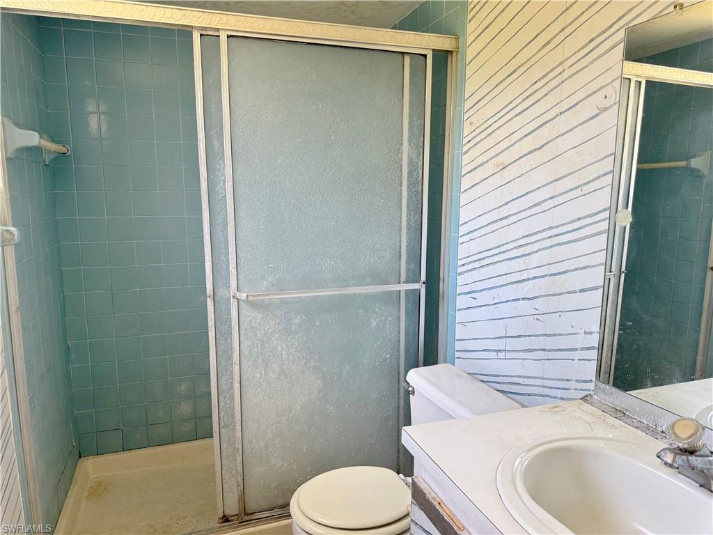 9305 Lake Park DR 104 photo 18