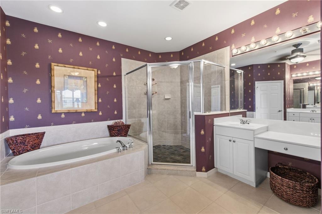 7090 Bay Woods Lake CT 201 photo 26
