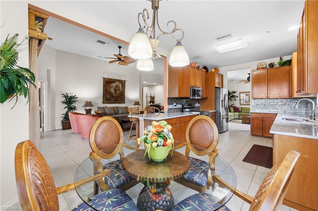 7090 Bay Woods Lake CT 201 photo 22