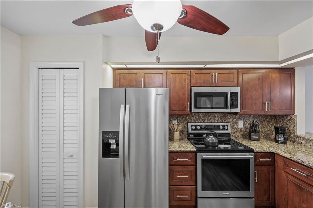 2050 Crown Pointe BLVD C214 photo 9