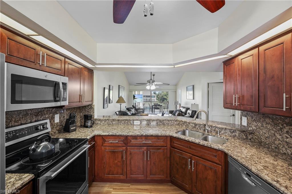 2050 Crown Pointe BLVD C214 photo 11