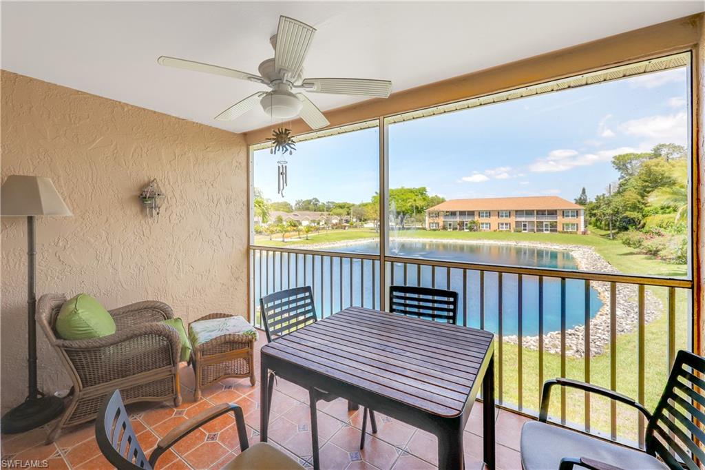 Relax on the lanai, lake has fountain feature