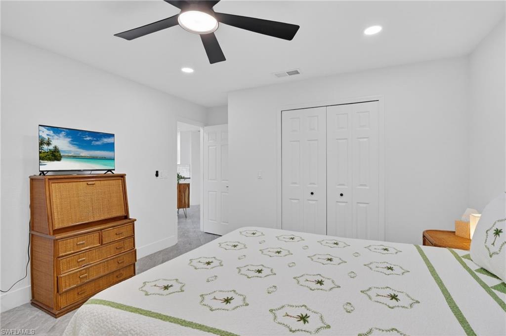 4225 2nd AVE photo 30