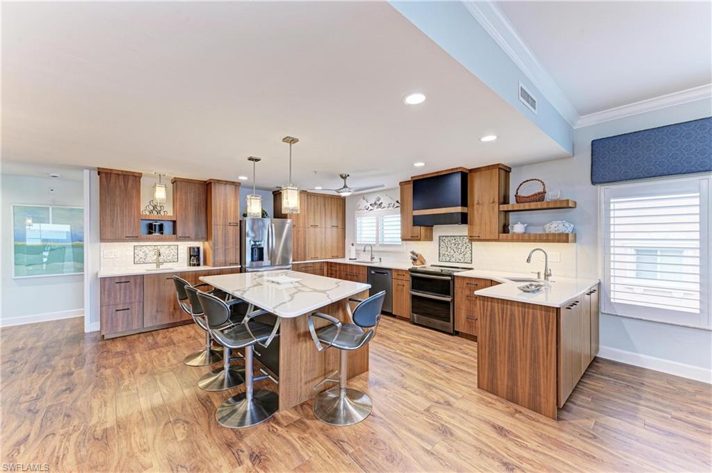 14813 Laguna DR 401 photo 14