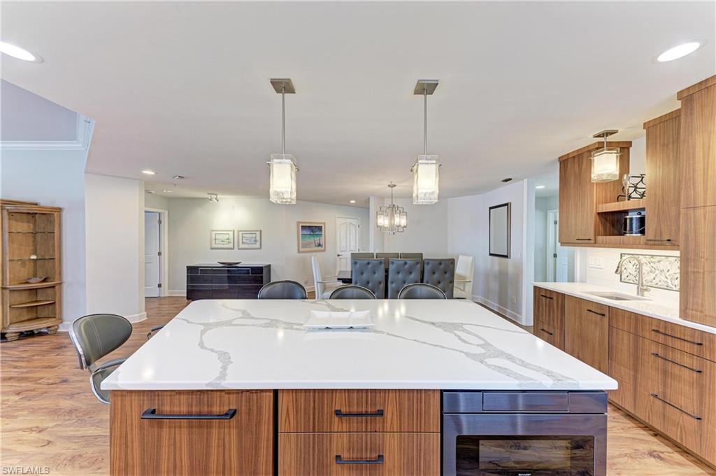 14813 Laguna DR 401 photo 21