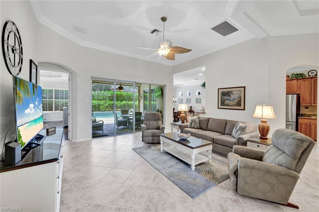16208 Parque LN