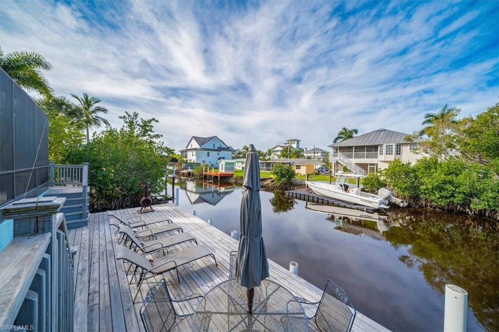 1283 Grand Canal DR photo 24