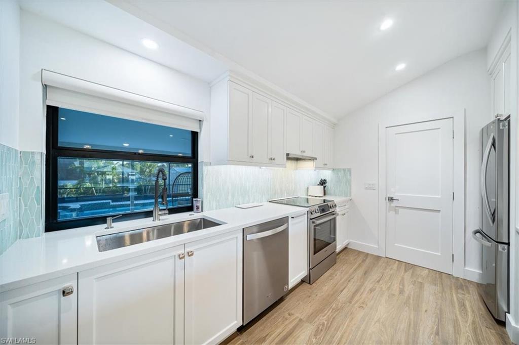 148 1st ST photo 14
