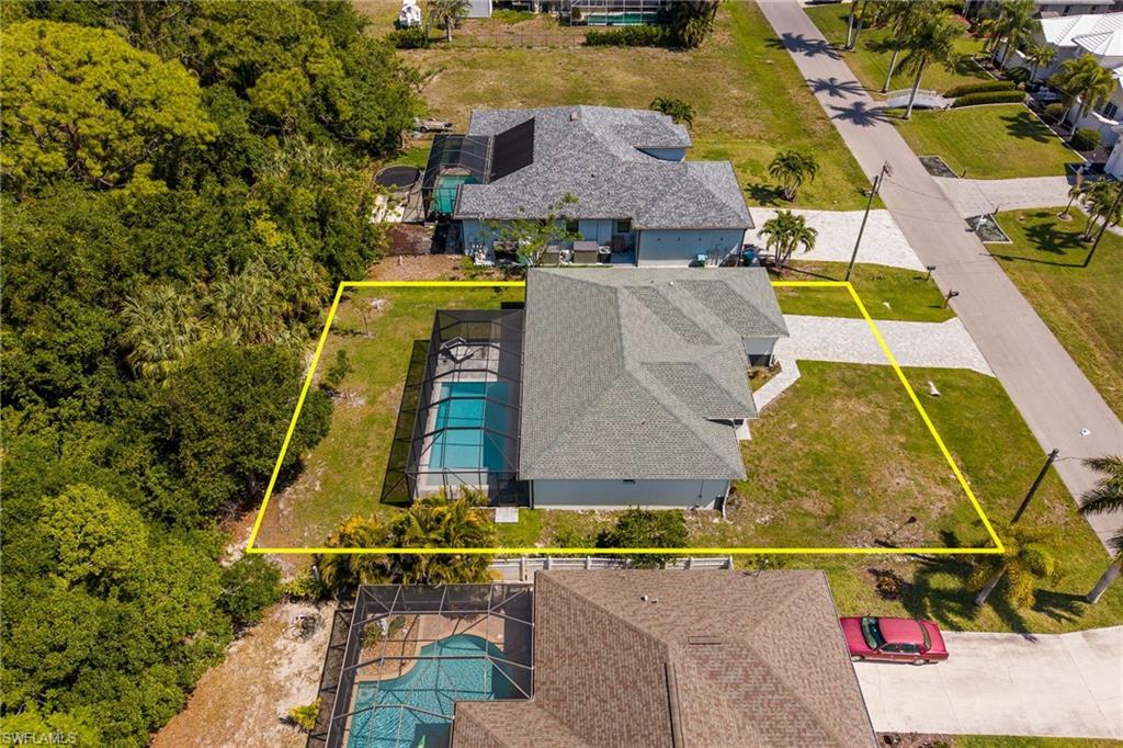 1746 NW 26th AVE photo 34
