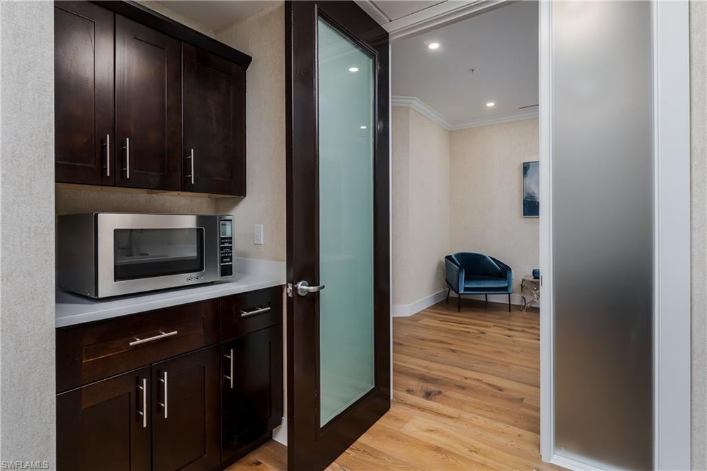599 Tamiami TRL N 200 photo 15