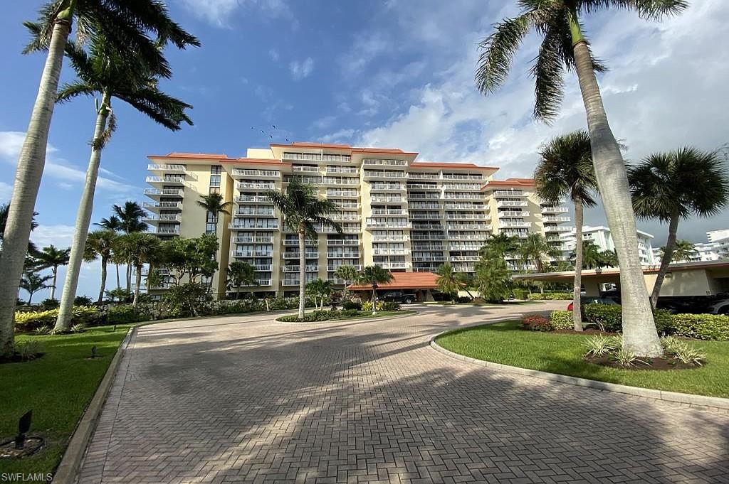 180 Seaview CT 111