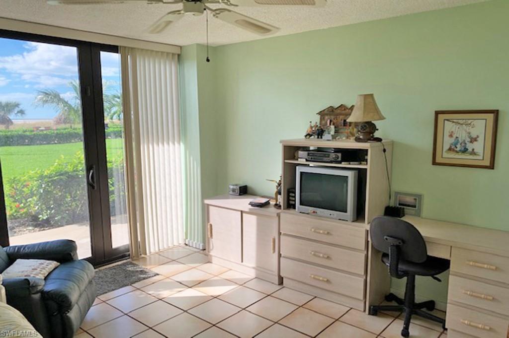 180 Seaview CT 111 photo 13