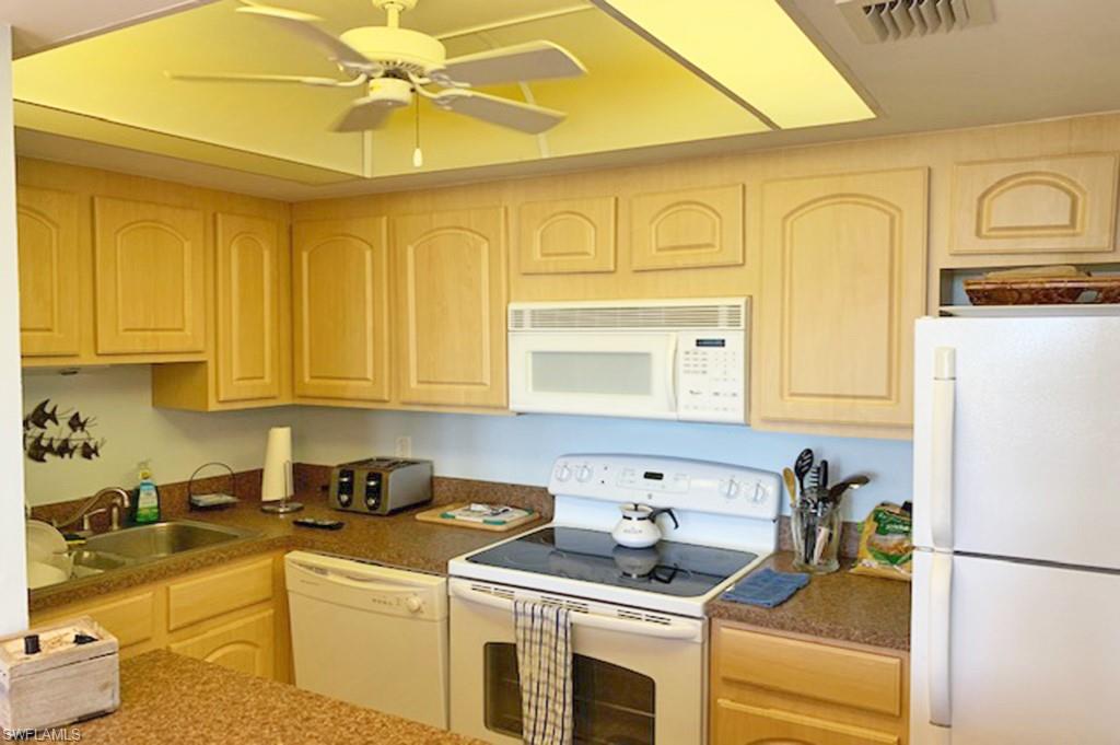 180 Seaview CT 111 photo 7