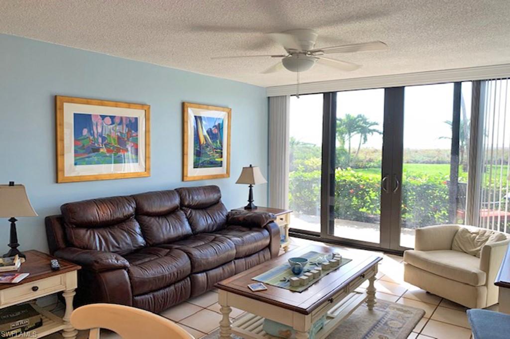 180 Seaview CT 111