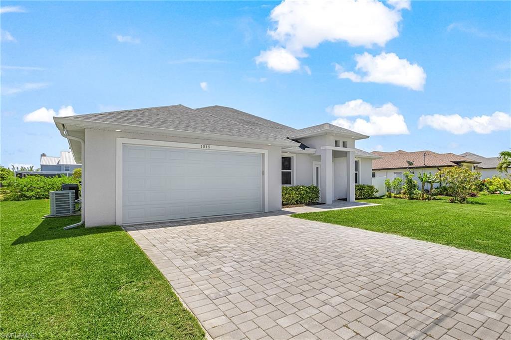 1015 SW 15th PL
