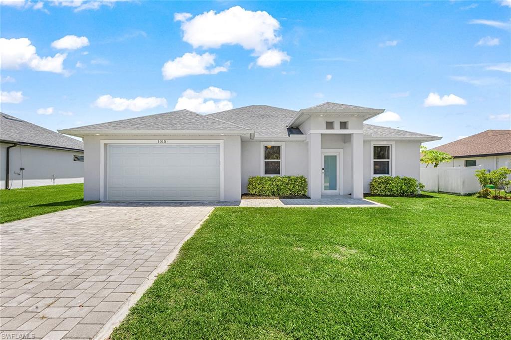1015 SW 15th PL