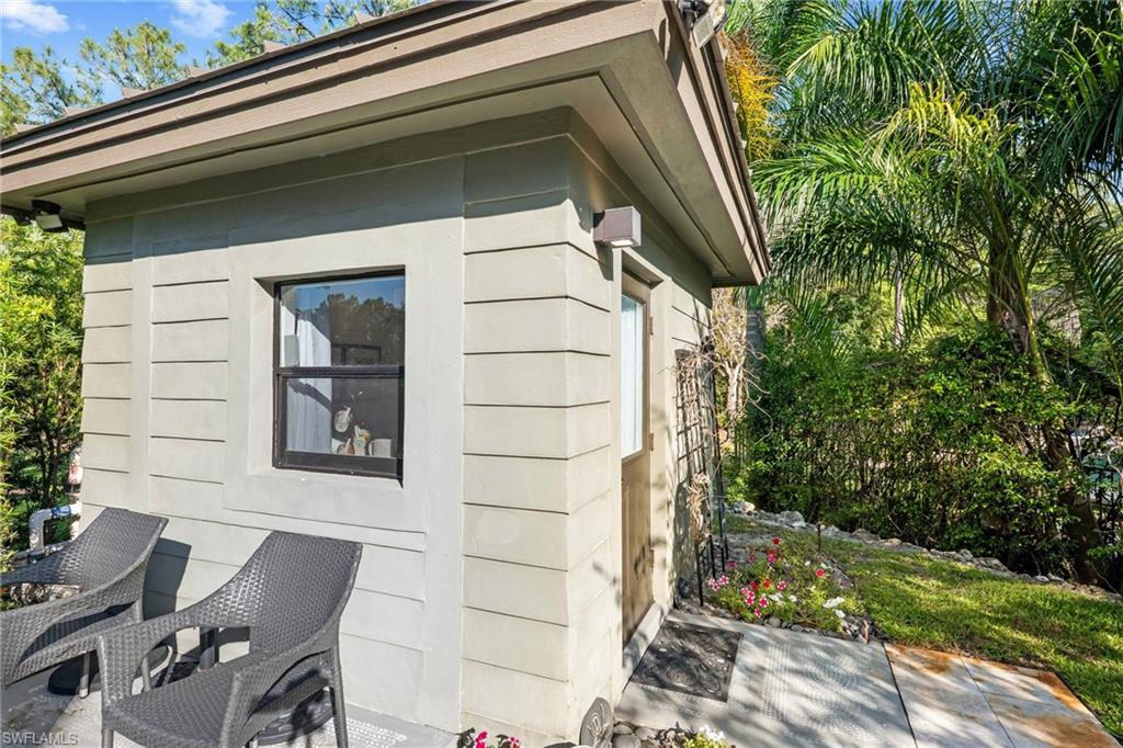 5700 Waxmyrtle WAY photo 10
