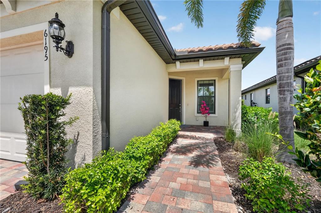 6195 Revelry CT
