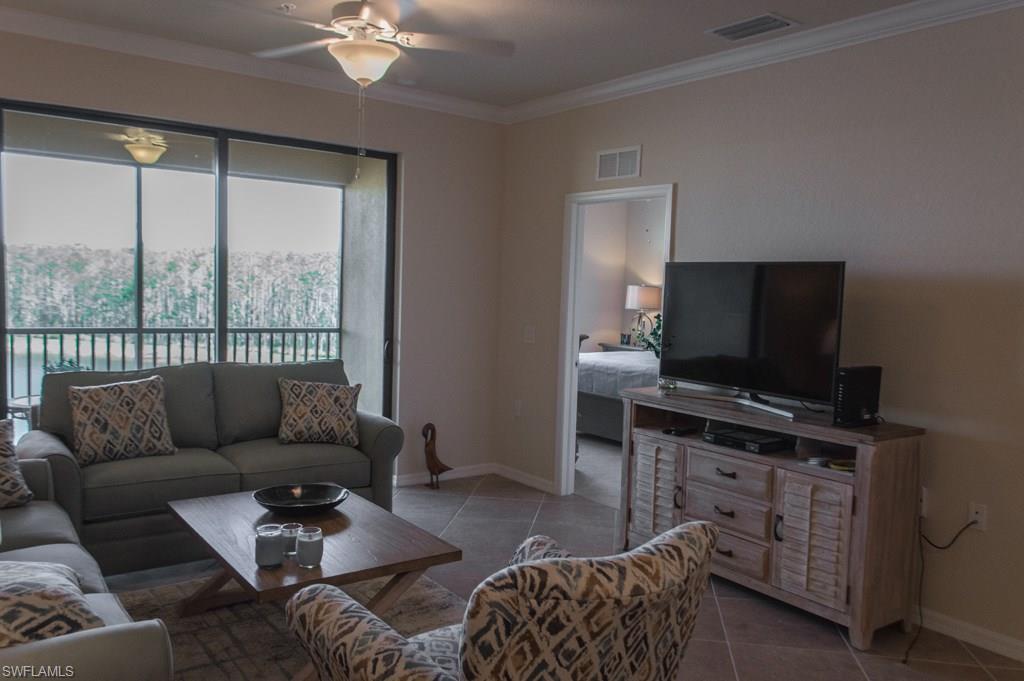 9566 Trevi CT 4943