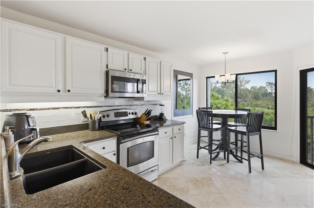 27119 Oakwood Lake DR