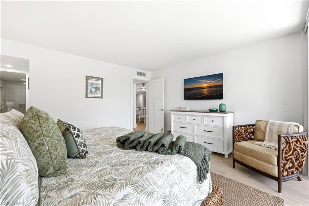 3 Bluebill AVE 303 photo 19