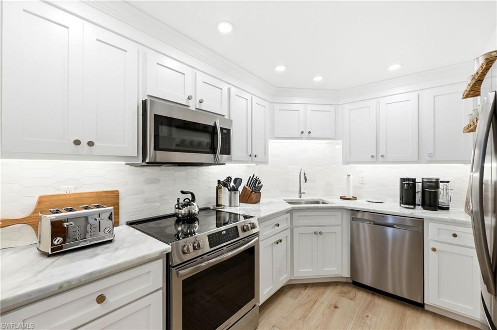 3 Bluebill AVE 303 photo 8