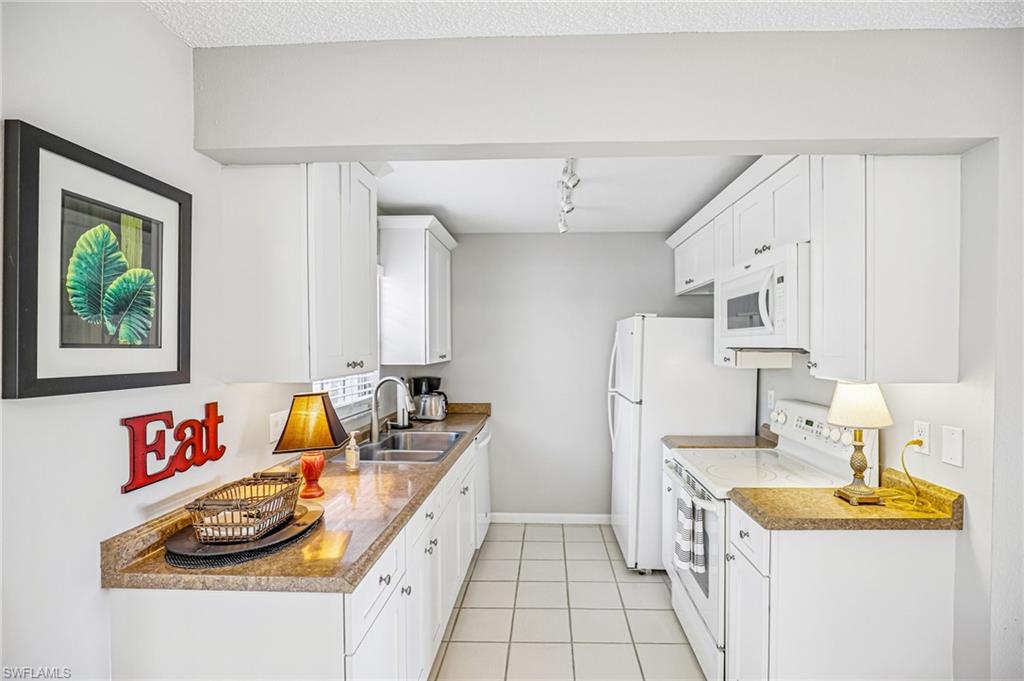 1514 Edgewater CIR 3A photo 12