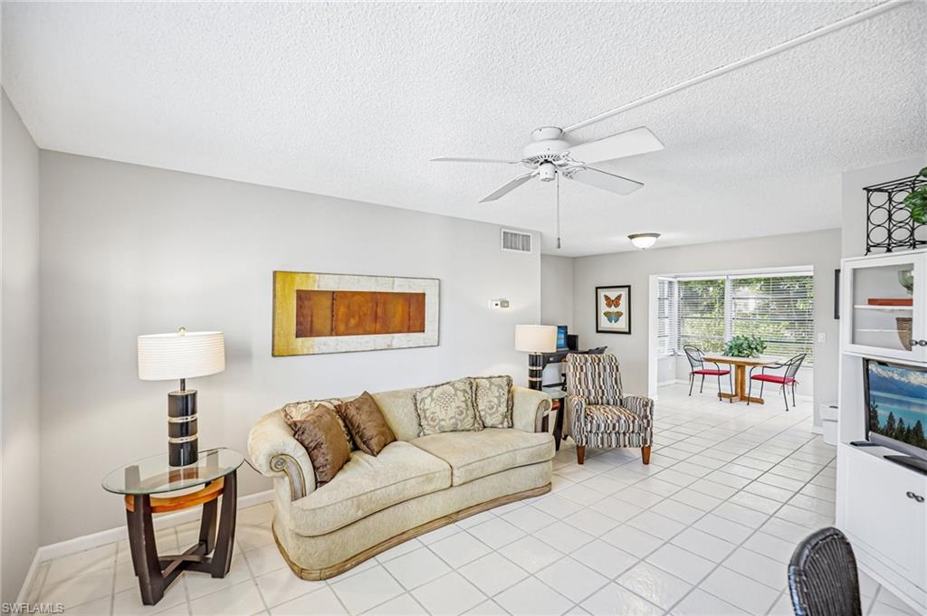 1514 Edgewater CIR 3A
