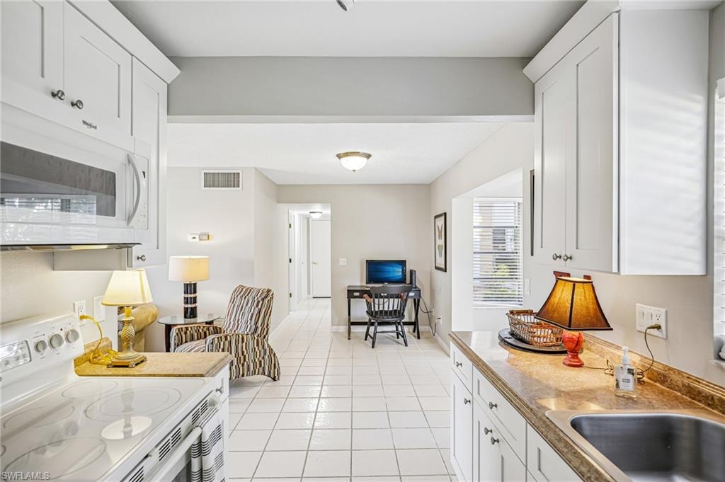 1514 Edgewater CIR 3A photo 15