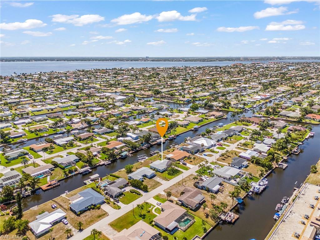 Easy access to the River