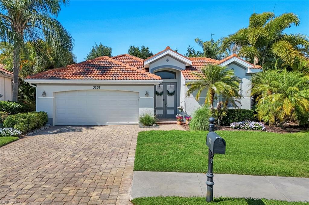 3232 Sundance CIR