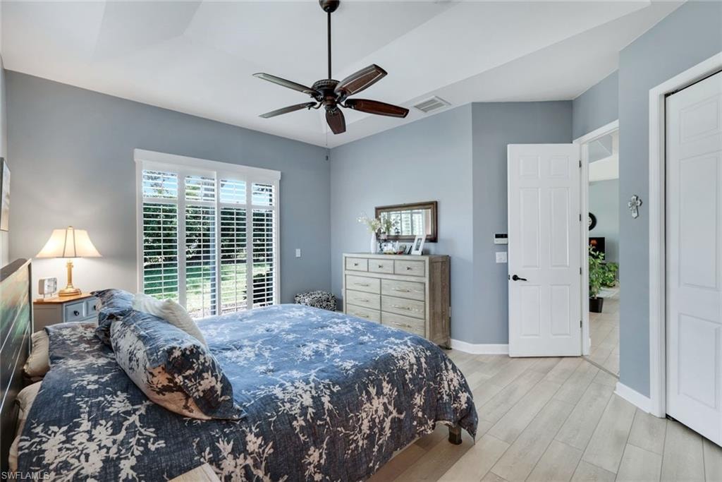 3232 Sundance CIR photo 18